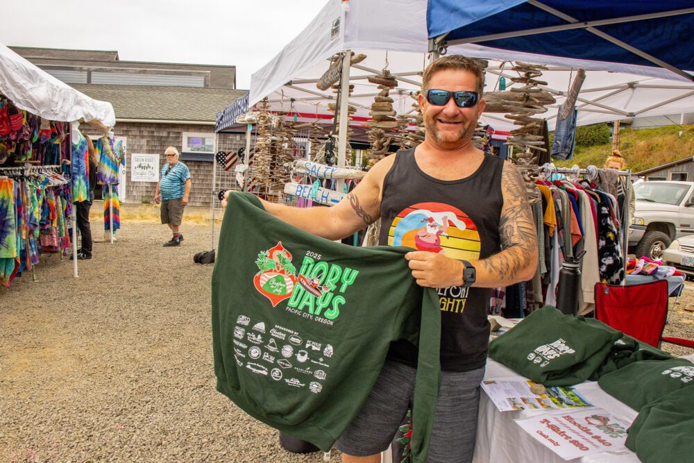 Dory Days Artisan Market clothing